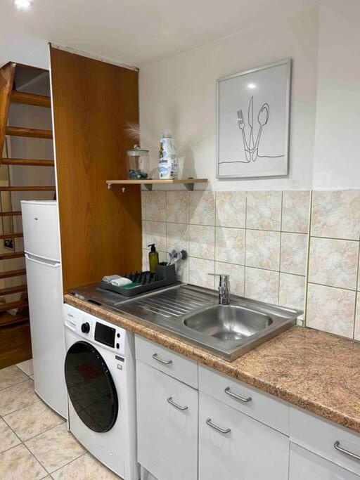 Апартаменты Duplex Minimaliste - 30 Min De Paris Сент-Уан-л'Омон Экстерьер фото